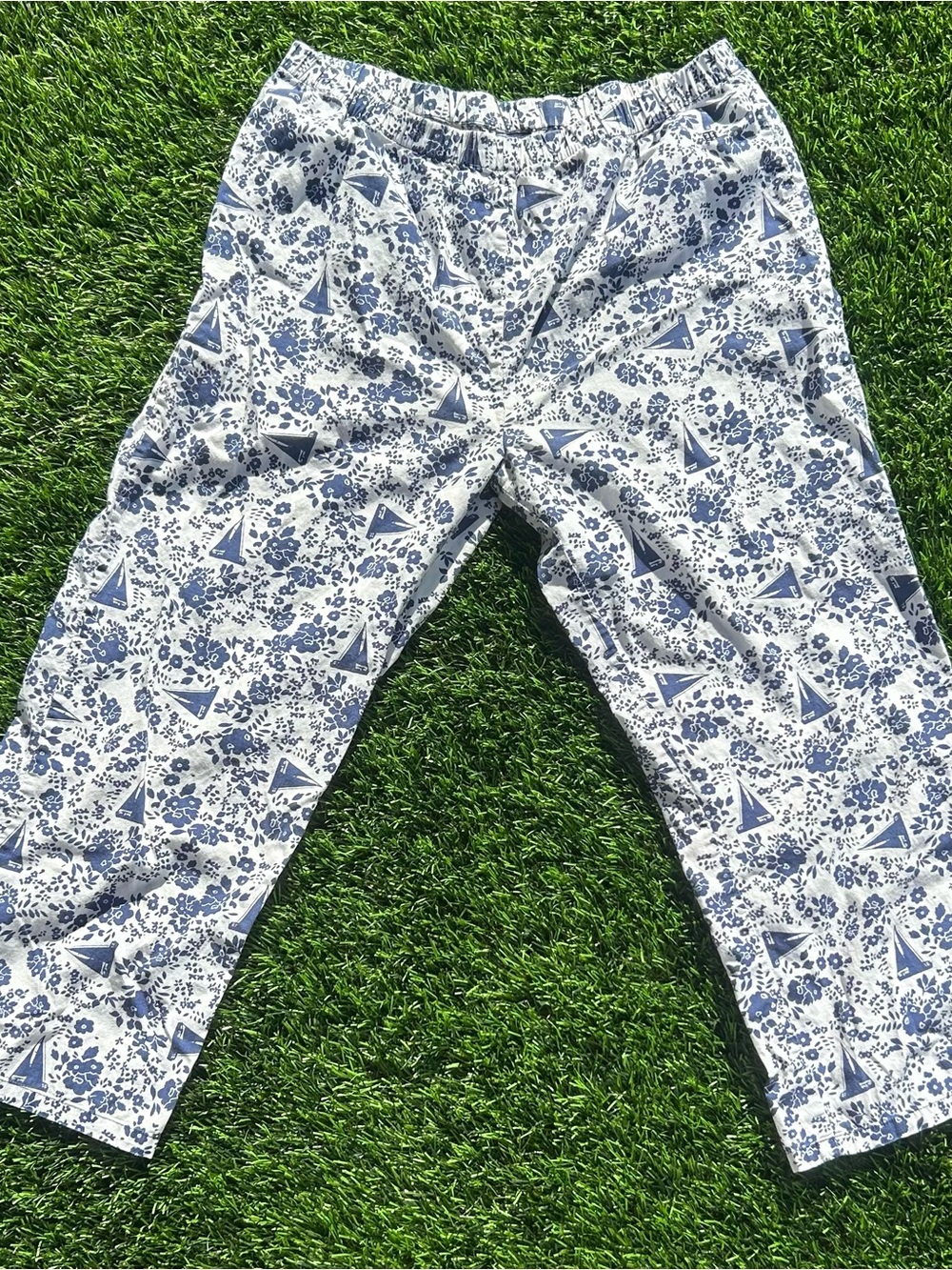 Tommy Hilfiger White and Blue Sailboat Print Pajama Pants